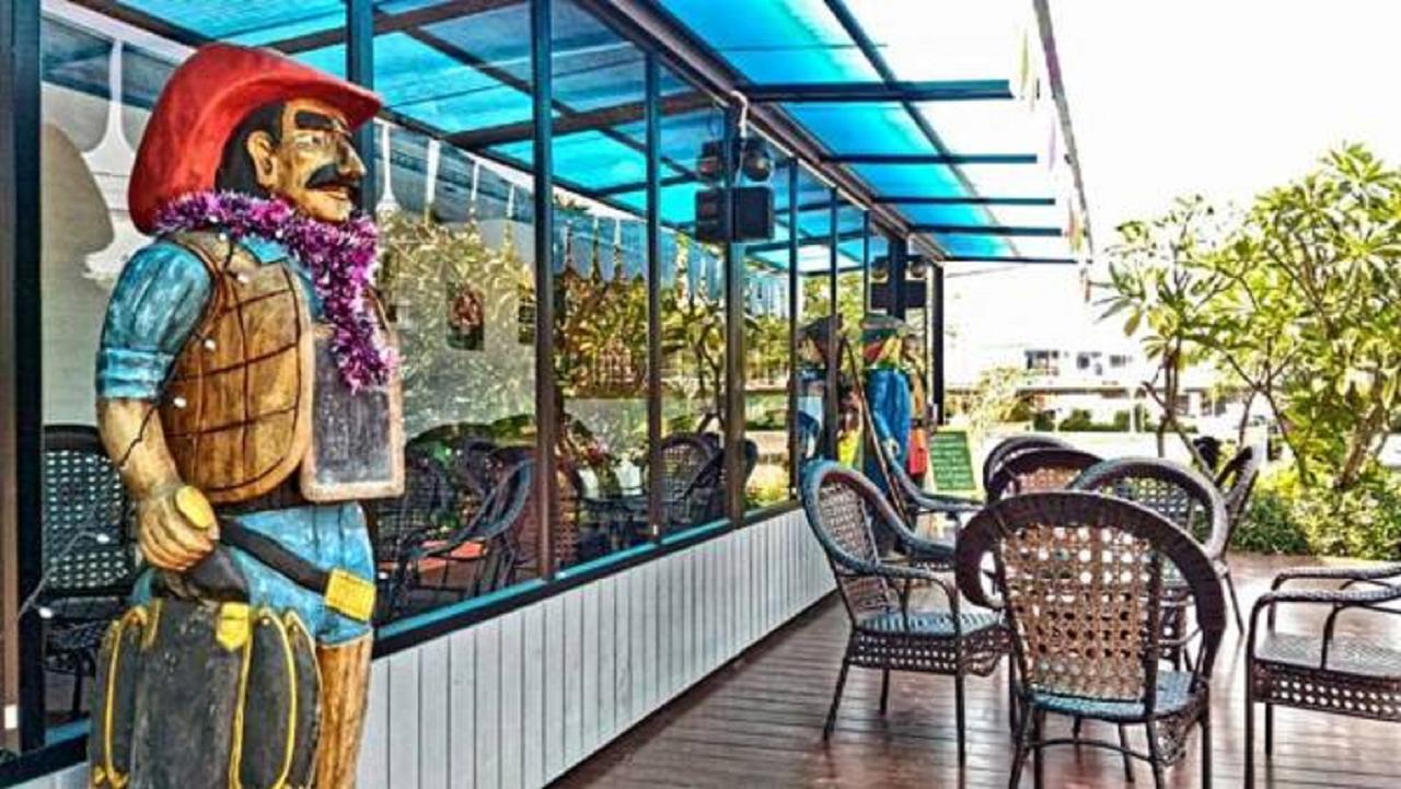 Rinradee Place Buri Ram Exterior foto