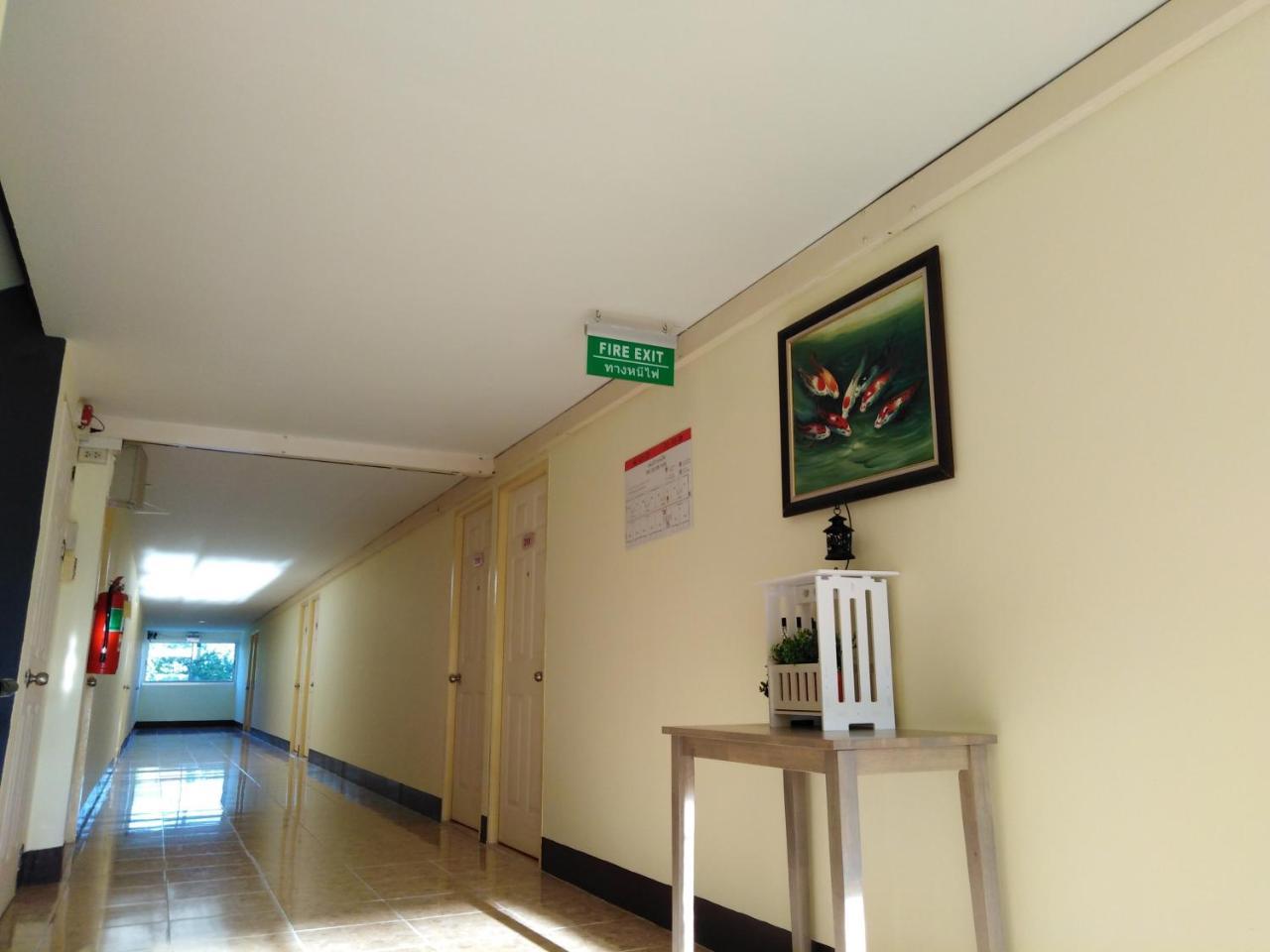 Rinradee Place Buri Ram Exterior foto